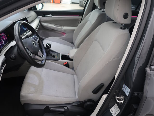 Volkswagen Golf 2021 Variant 1,0 TSI 81 kW
