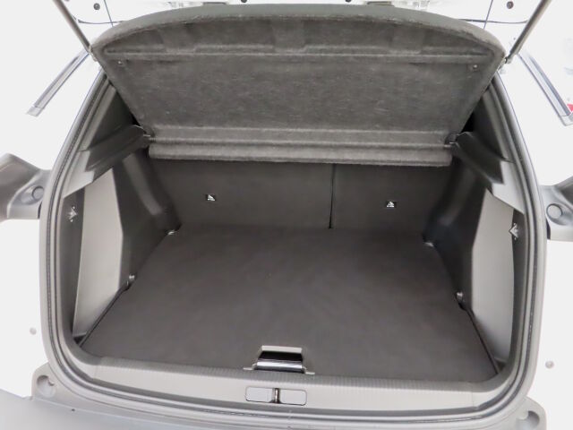 Peugeot 2008 2022 Allure Pack Motion PureTech 130 EAT8-automaatti