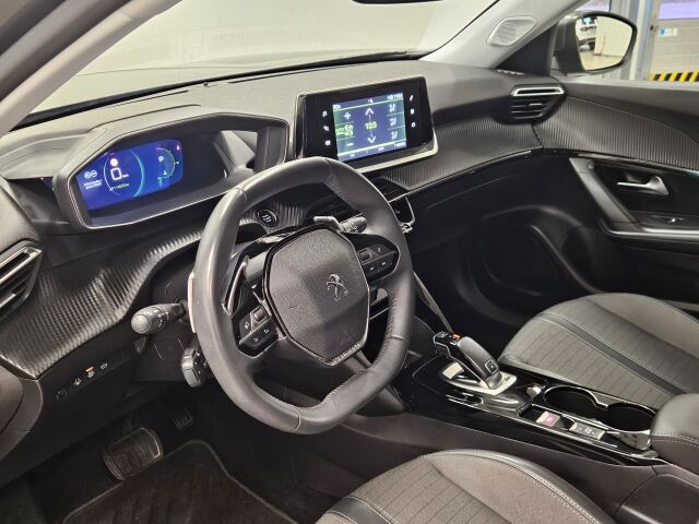 PEUGEOT 2008 2022 Allure Pack Motion PureTech 130 EAT8-automaatti