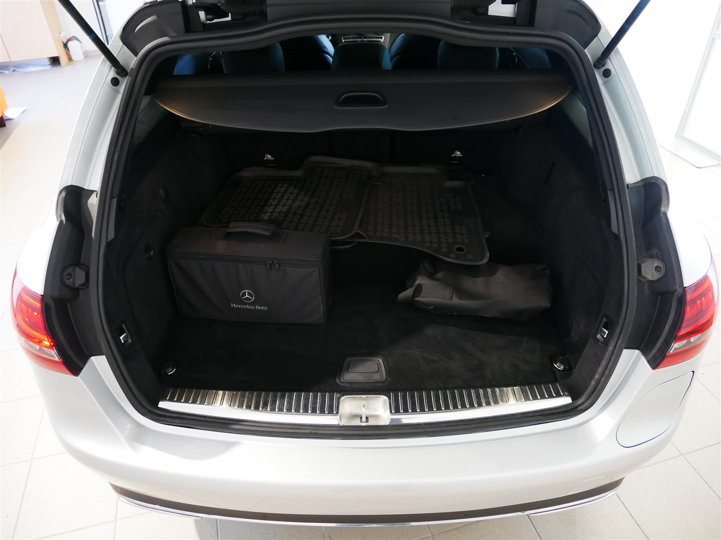 Mercedes-Benz C 2020, kuva 6/22