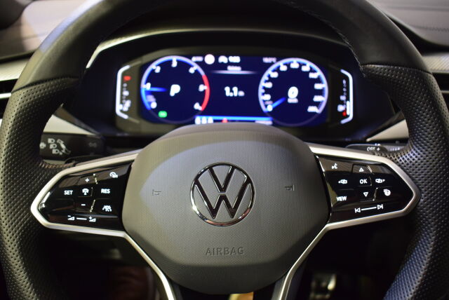 VOLKSWAGEN Arteon 2021 Shooting Brake R-Line 2,0 TDI SCR 147 kW 4MOTION DSG-automaatti