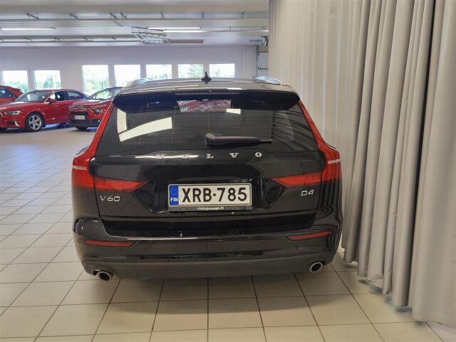 VOLVO V60 2019 D4 Business aut  * Vetokoukku esiin taittuva, Huoltokirja, Sähkötoiminen takaluukku *