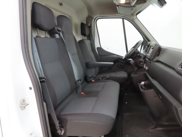 Renault Master 2022 Blue dCi 150 L3H2 13m3 Navi Edition SIS. ALV