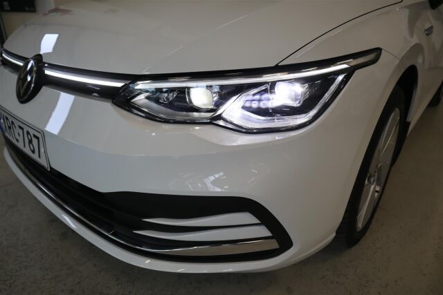 VOLKSWAGEN Golf 2022 Variant Style 1,5 eTSI 110 kW (MHEV) DSG-automaatti