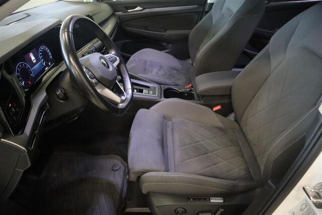 VOLKSWAGEN Golf 2022 Variant Style 1,5 eTSI 110 kW (MHEV) DSG-automaatti