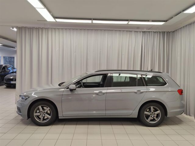 VOLKSWAGEN Passat 2022 Variant Comfort Business 1,5 TSI EVO 110 kW DSG-automaatti