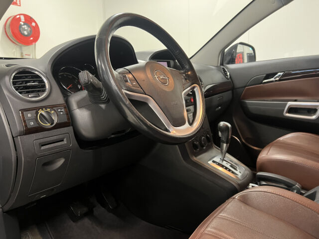 OPEL Antara 2007 3.2 V6 Aut. 4x4 Cosmo *Ledbar *Neliveto *Vetokoukku* Nahat