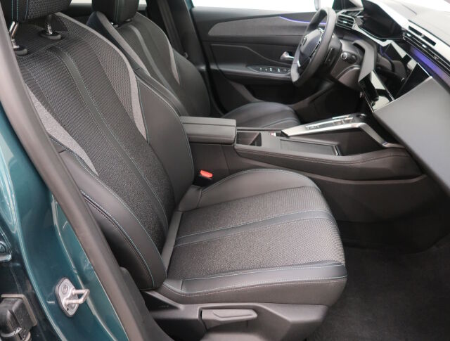 Peugeot 308 2022 SW Allure Pack Hybrid 180 EAT8-automaatti