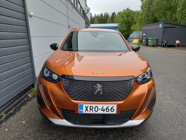 PEUGEOT 2008 2023 Allure Pack PureTech 130 EAT8-automaatti