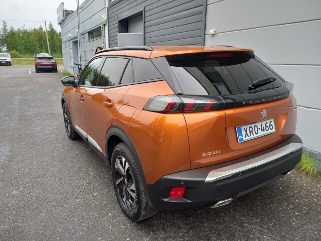PEUGEOT 2008 2023 Allure Pack PureTech 130 EAT8-automaatti
