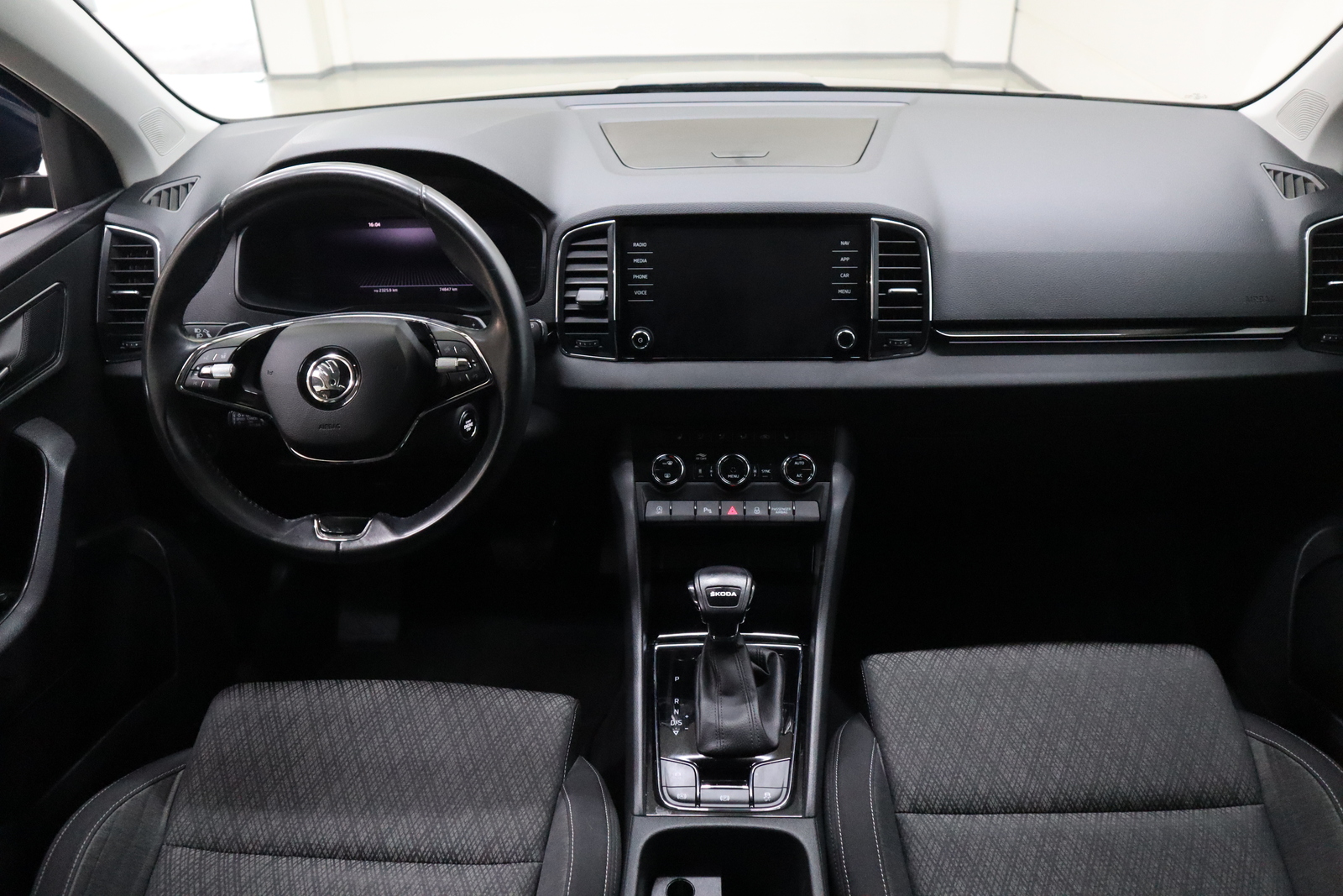 Skoda Karoq 1.5 TSI Style DSG Autom. 2023, kuva 7/25