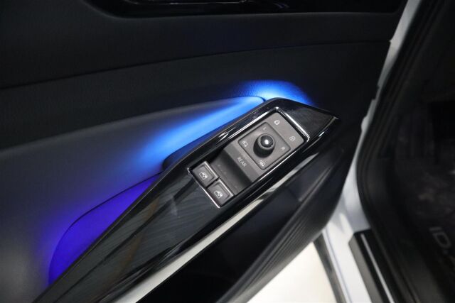 VOLKSWAGEN ID.4 2023 Pro FastLane 128 kW,  akku 77 kWh