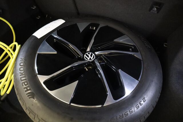 VOLKSWAGEN ID.4 2023 Pro FastLane 128 kW,  akku 77 kWh