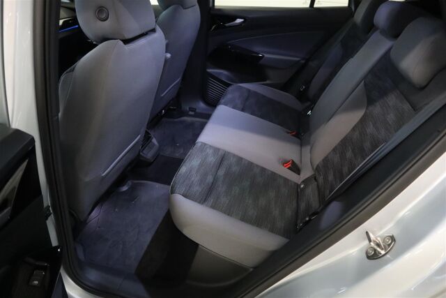 VOLKSWAGEN ID.4 2023 Pro FastLane 128 kW,  akku 77 kWh