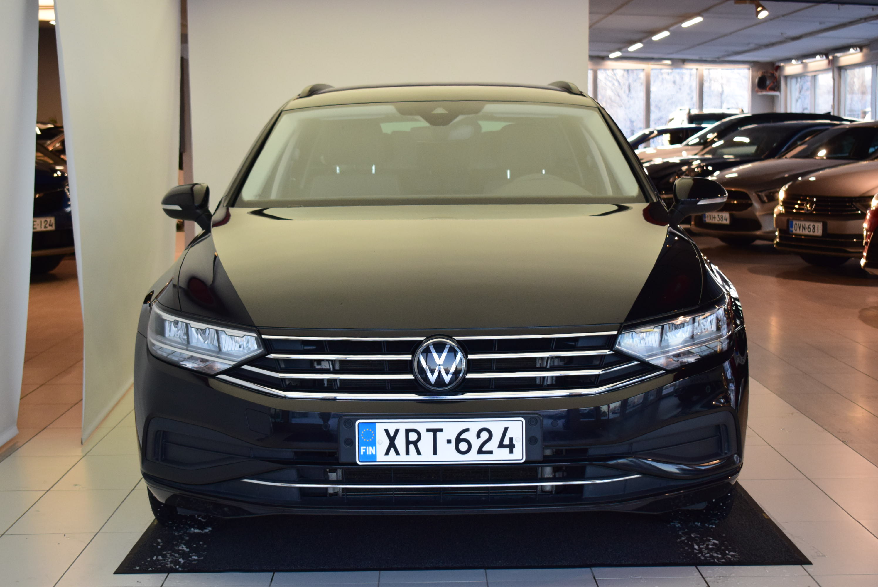 Volkswagen Passat 2023, kuva 4/12