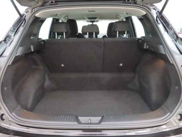 Nissan Qashqai 2023 MHEV 140 6M/T 2WD Acenta