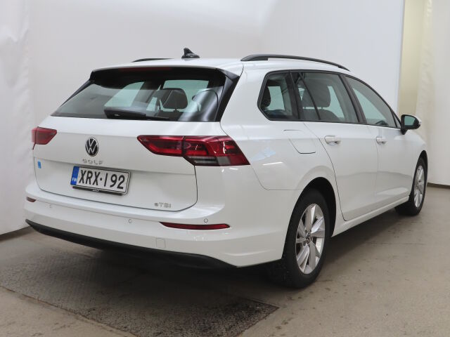 Volkswagen Golf 2023 Variant Comfort Business 1,0 eTSI (MHEV) 81 kW DSG-automaatti