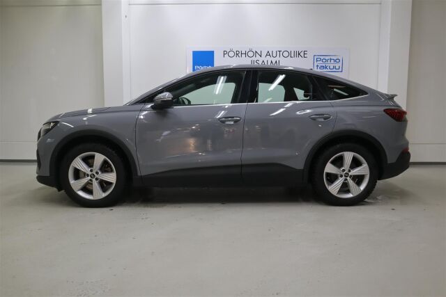 AUDI Q4 e-tron 2023 40 e-tron Sportback Limited