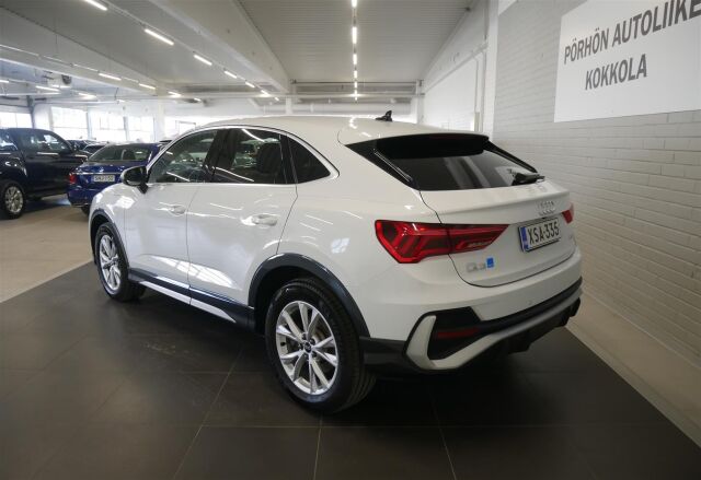 AUDI Q3 2023 Sportback Progress S line 45 TFSI e 180 kW S tronic