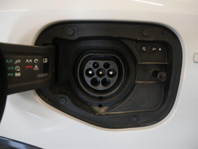 AUDI Q3 2023 Sportback Progress S line 45 TFSI e 180 kW S tronic