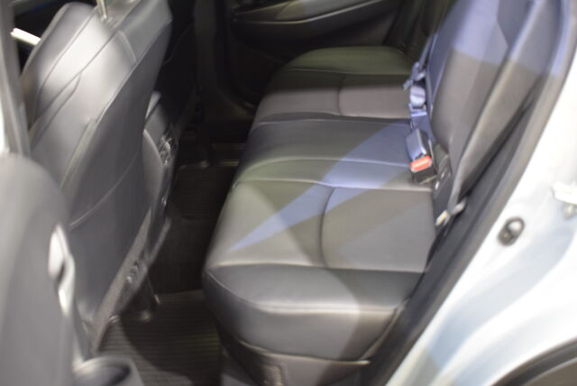 TOYOTA Corolla Cross 2023 2.0 Hybrid AWD-i Premium