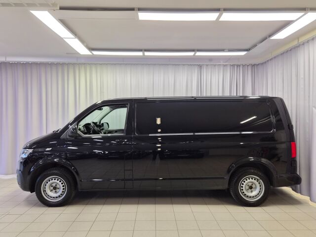 Volkswagen Transporter 2023 umpipakettiauto Pitkä 2,0 TDI 110 kW 4Motion DSG 204M