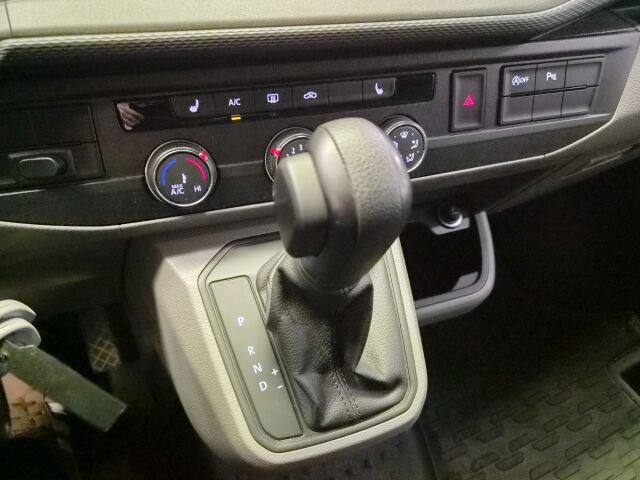 Volkswagen Transporter 2023 umpipakettiauto Pitkä 2,0 TDI 110 kW 4Motion DSG 204M