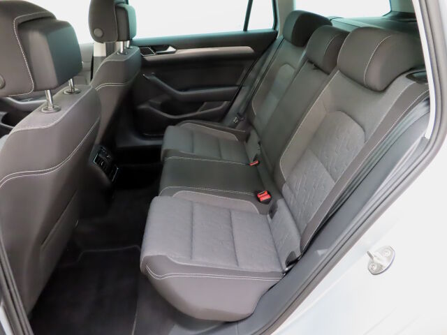 Volkswagen Passat 2023 Variant Comfort Business 1,5 TSI EVO 110 kW DSG-automaatti