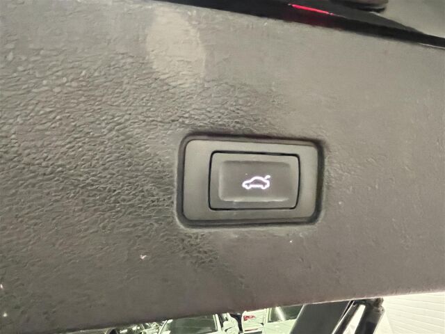 AUDI Q8 2023 60 TFSI e 340 kW quattro tiptronic Electrified Edition, 1-omisteinen, suomiauto, takuu!