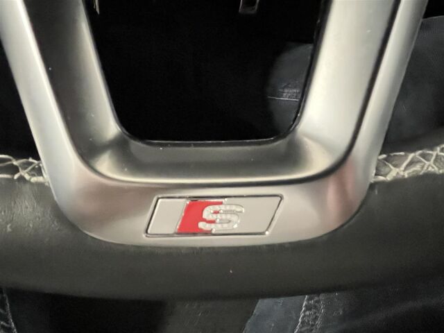 AUDI Q8 2023 60 TFSI e 340 kW quattro tiptronic Electrified Edition, 1-omisteinen, suomiauto, takuu!