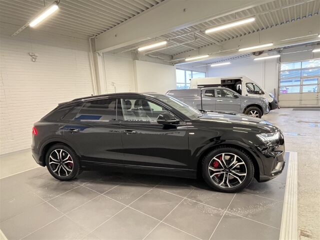 AUDI Q8 2023 60 TFSI e 340 kW quattro tiptronic Electrified Edition, 1-omisteinen, suomiauto, takuu!