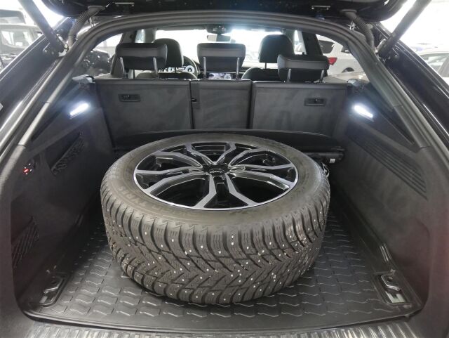 AUDI Q8 2023 60 TFSI e 340 kW quattro tiptronic Electrified Edition, 1-omisteinen, suomiauto, takuu!