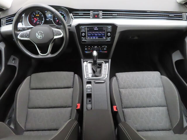 Volkswagen Passat 2023 Variant Comfort Business 1,5 TSI EVO 110 kW DSG-automaatti