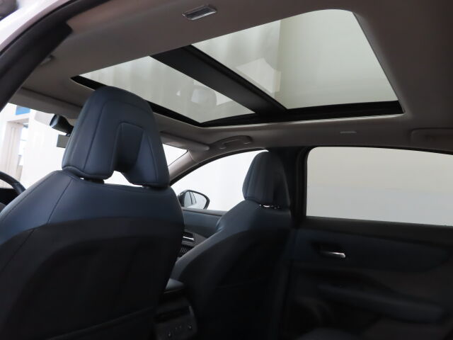 Nissan Ariya 2023 87kWh Evolve e-4ORCE Nappa Leather 22kw charger