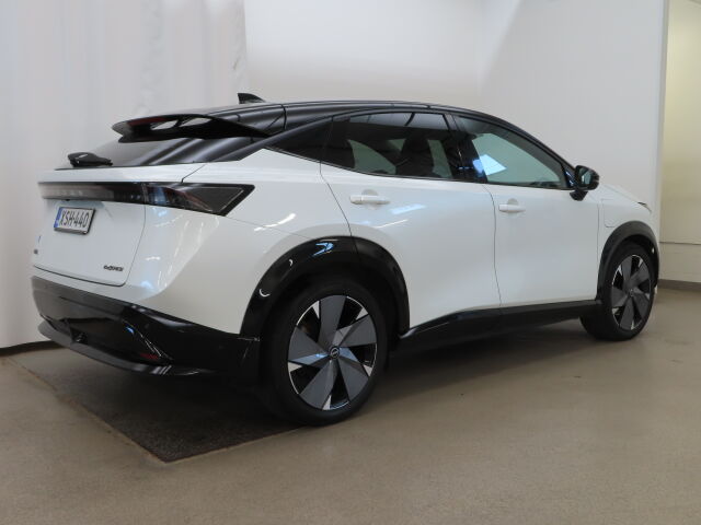 Nissan Ariya 2023 87kWh Evolve e-4ORCE Nappa Leather 22kw charger