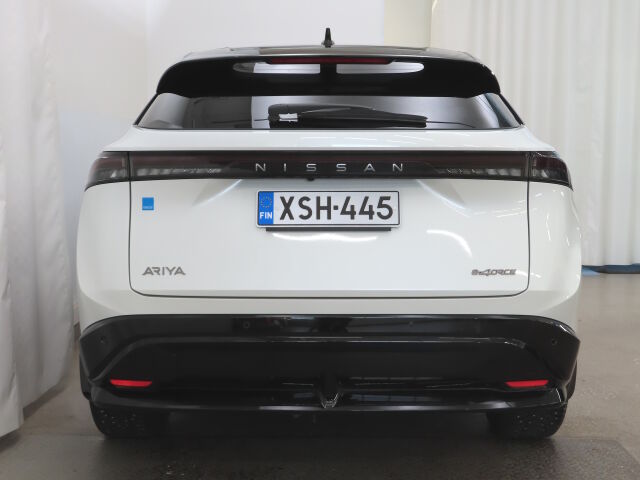 Nissan Ariya 2024 87kWh Advance e-4ORCE 22kw charger