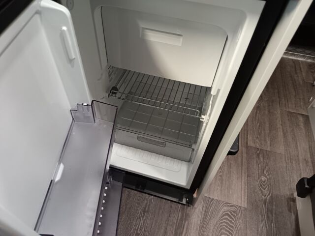 Karmann Dexter 560 4x4 2024 Dexter 560 4x4**HUIIPUHIENO RETKIS JOLLA PÄÄSET MIHIN HALUAT**