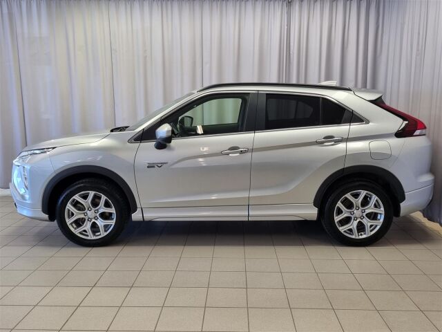 MITSUBISHI Eclipse Cross 2022 2.4 PHEV Intense Navi 4WD / Navi / 360-Kamera / ACC / Keyless /