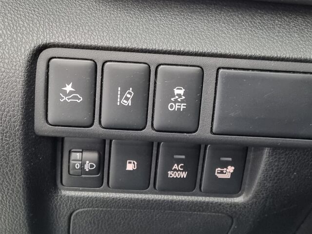 MITSUBISHI Eclipse Cross 2022 2.4 PHEV Intense Navi 4WD / Navi / 360-Kamera / ACC / Keyless /