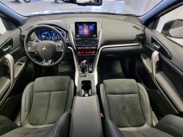 MITSUBISHI Eclipse Cross 2022 2.4 PHEV Intense Navi 4WD / Navi / 360-Kamera / ACC / Keyless /