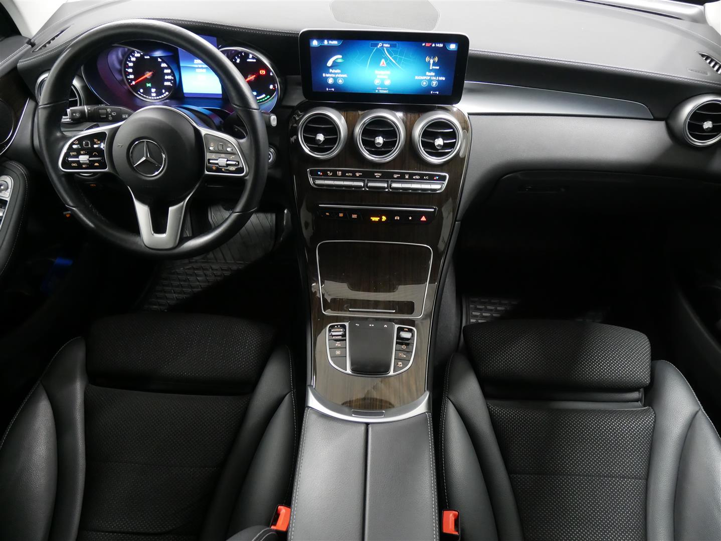 Mercedes-Benz GLC 2021, kuva 7/23