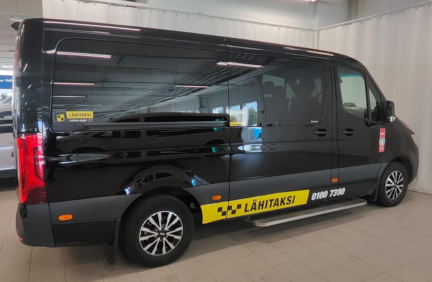 Mercedes-Benz Sprinter 2025, photo 4/14