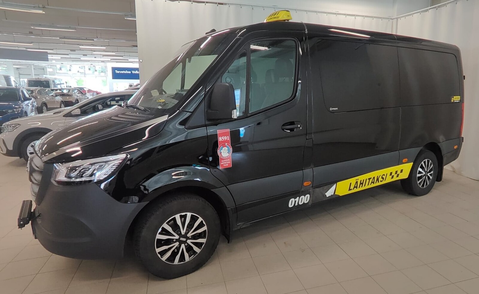 Mercedes-Benz Sprinter 2025, photo 2/14
