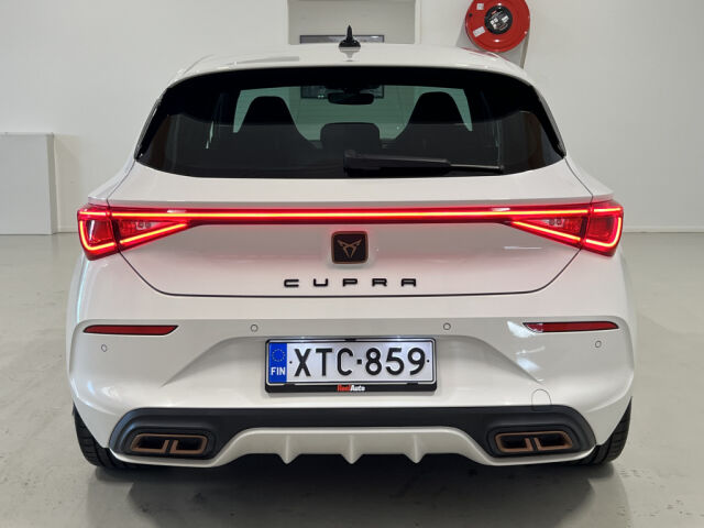 CUPRA Leon 2022 VZ PHEV E-HYBRID 180KW *Virtuaalimittaristo *Lohkolämmitin & ylläpitolaturi *LED *19"