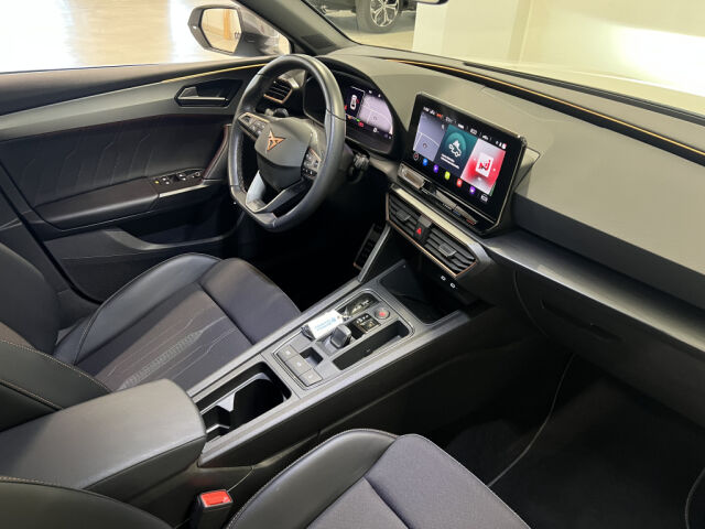 CUPRA Leon 2022 VZ PHEV E-HYBRID 180KW *Virtuaalimittaristo *Lohkolämmitin & ylläpitolaturi *LED *19"