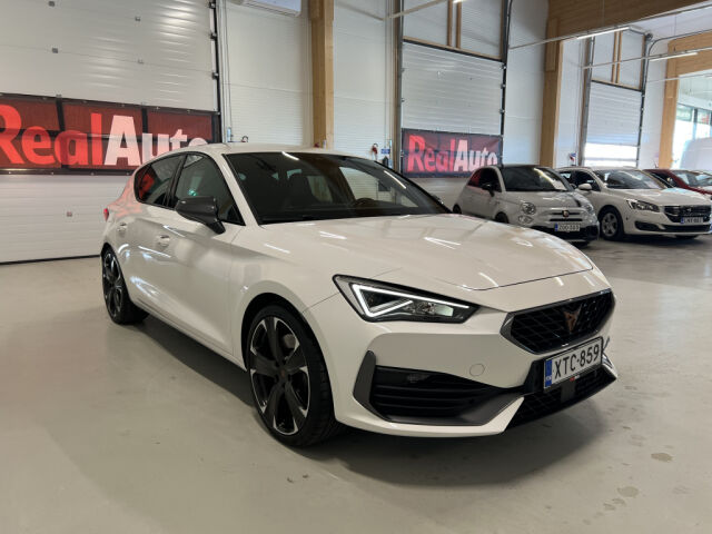 CUPRA Leon 2022 VZ PHEV E-HYBRID 180KW *Virtuaalimittaristo *Lohkolämmitin & ylläpitolaturi *LED *19"