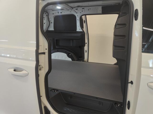 Volkswagen ID. Buzz Cargo 2025 4motion Cargo Business 250kw " Esittelyauto"