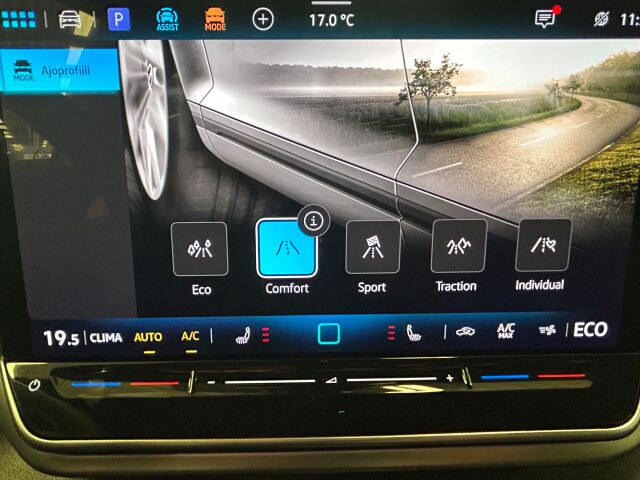 Volkswagen ID.4 2025 Pro 4MOTION Elegance 75-v Juhlamalli 210 kW, akku 77 kWh. Sis talvirenkaat