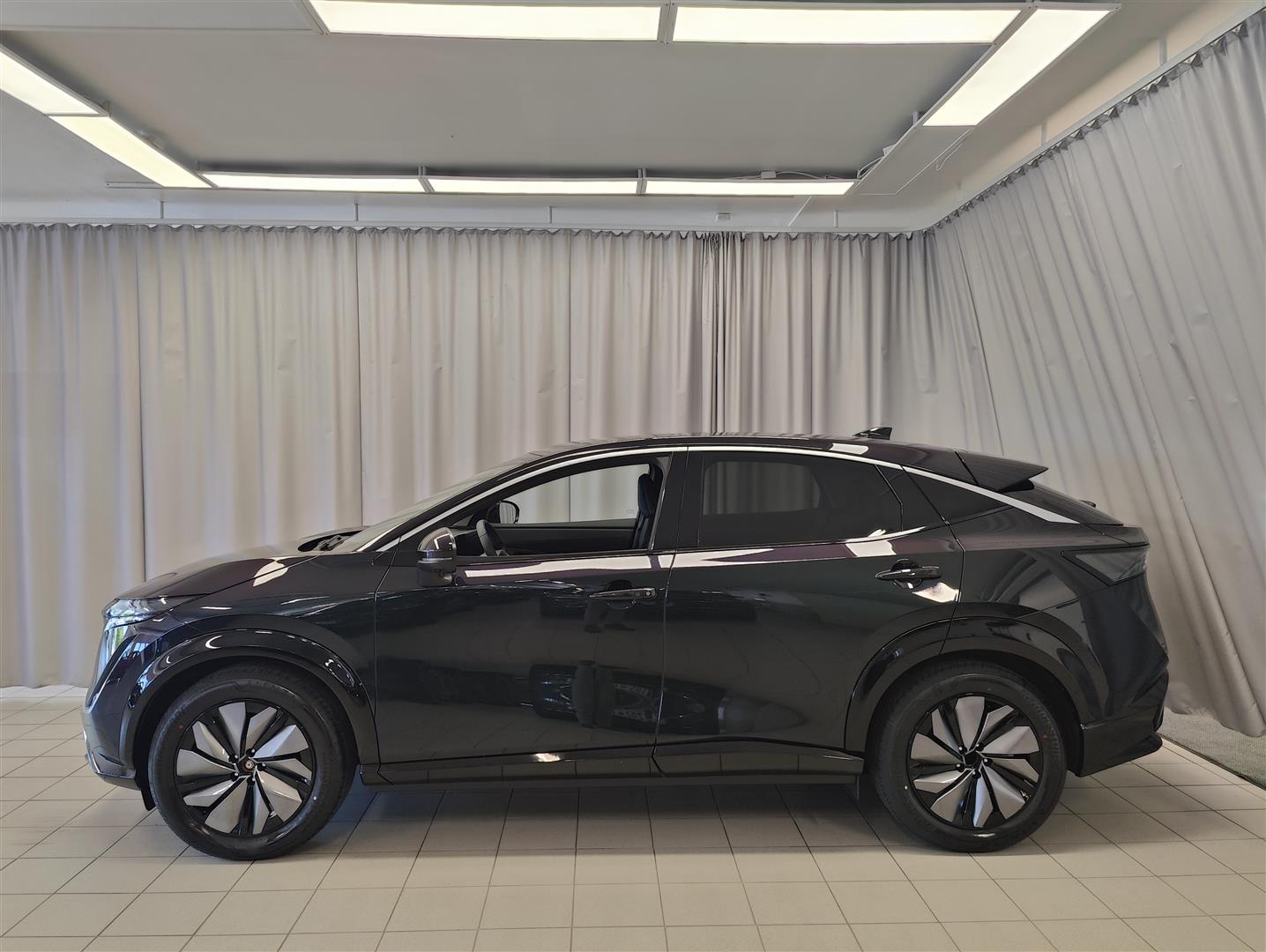 Nissan Ariya 2025, kuva 3/15