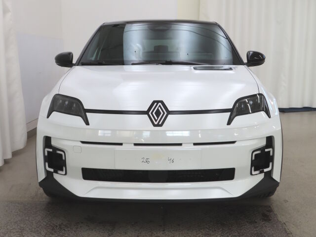 Renault 5 2026 E-Tech electric 52 kWh 150hv techno